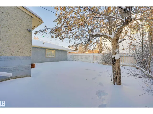 12723 121 ST NW, Edmonton, Alberta T5L0A8
