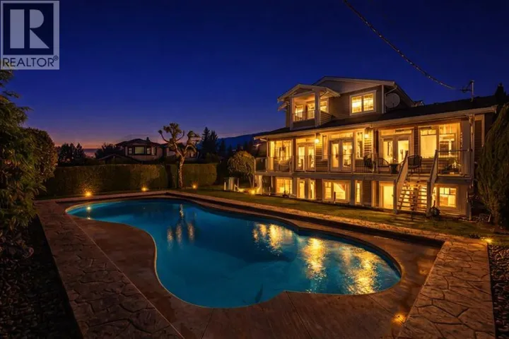 1197 FULTON AVENUE, West Vancouver, British Columbia V7T1N4