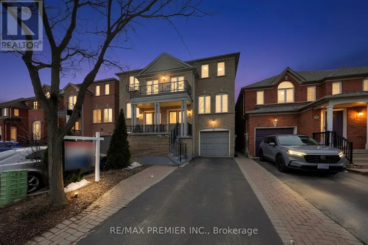 12 YELLOWOOD CIRCLE, Vaughan (Patterson), Ontario L4J8L9