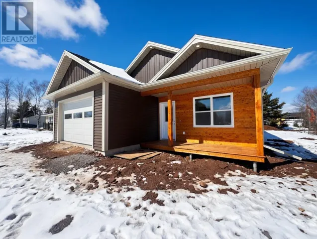 15 Norman Drive, East Royalty, Prince Edward Island C1C1E9