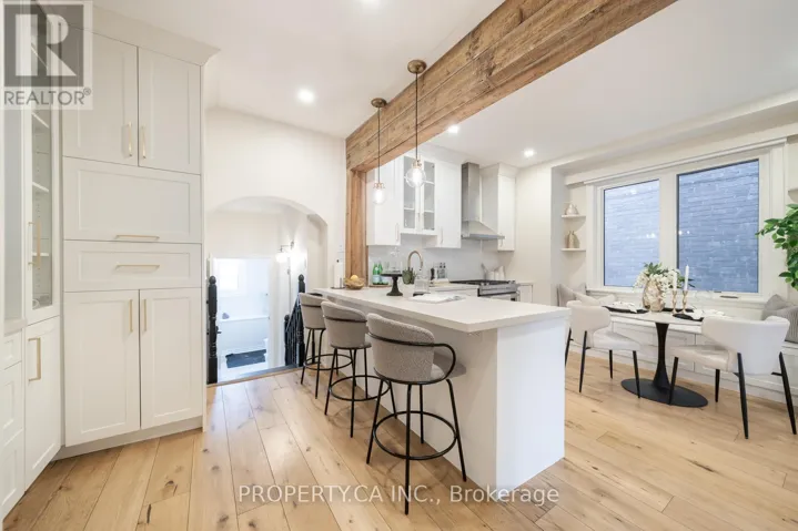 135 SELLERS AVENUE, Toronto (Corso Italia-Davenport), Ontario M6E3V1