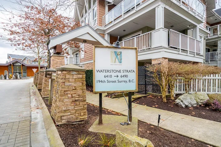311 6460 194 STREET, Surrey, British Columbia V4N6J8
