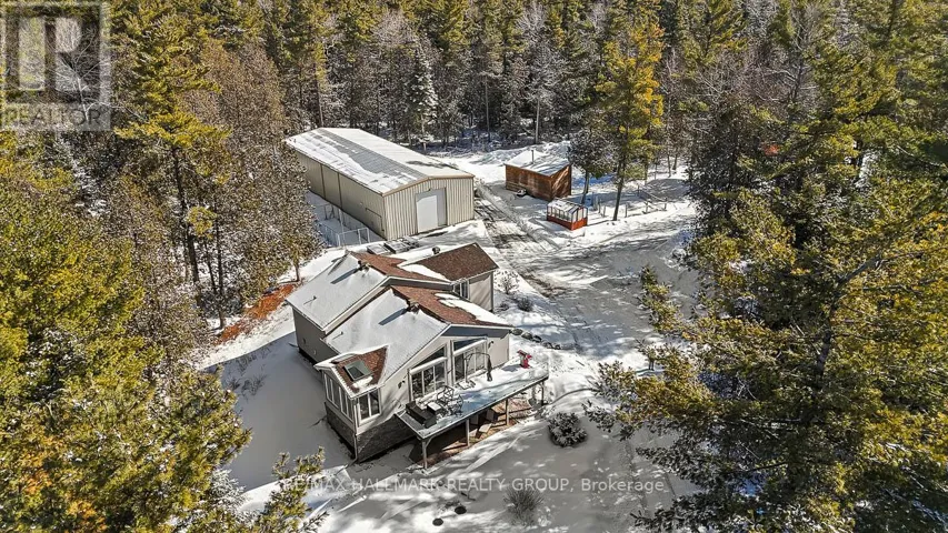 618 CORKERY ROAD, Ottawa, Ontario K0A1L0