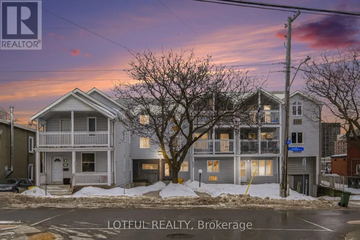 9 - 237 LORETTA AVENUE S, Ottawa, Ontario K1S4P6