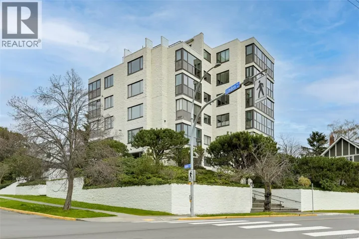 401 1204 Fairfield Rd, Victoria, British Columbia V8V3B2