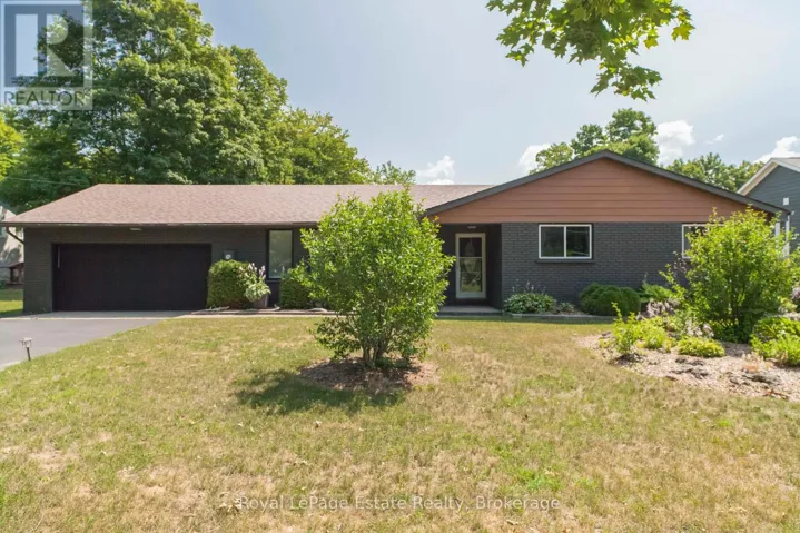 90 CARSON LAKE CRESCENT, South Bruce Peninsula, Ontario N0H2G0