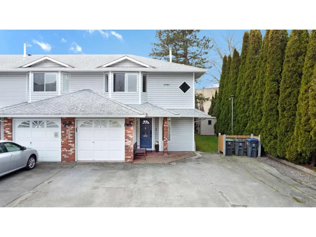 7 5925 177B STREET, Surrey, British Columbia V3S4J7