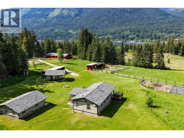 784 Lewis Road, Harrop, British Columbia V1L6P7