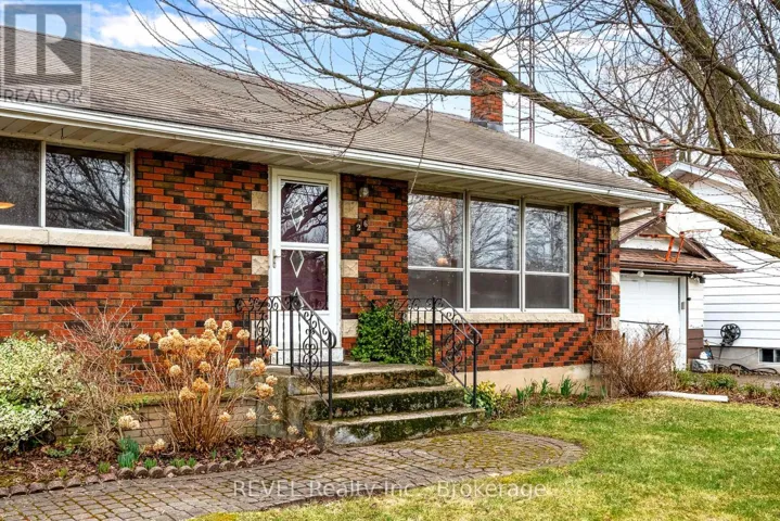 26 MCKENZIE STREET, St. Catharines (Bunting/Linwell), Ontario L2M2N1