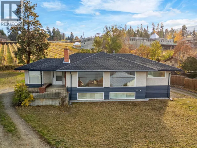 4829 Lakeshore Road, Kelowna, British Columbia V1W4H6
