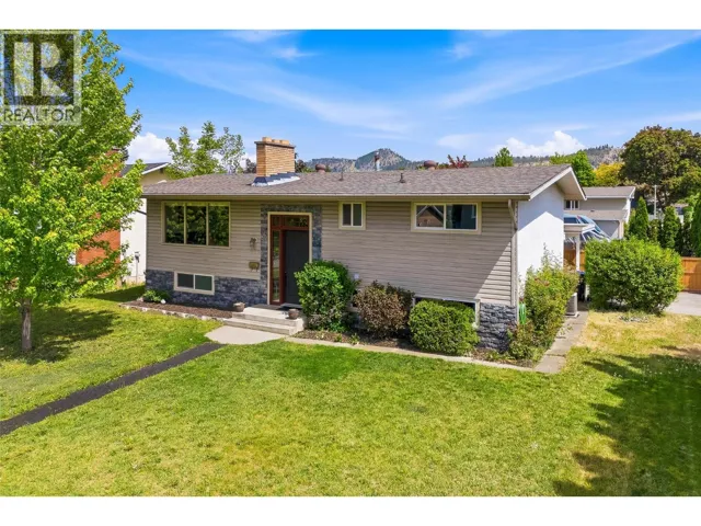 1394 Lombardy Square, Kelowna, British Columbia V1Y3S4