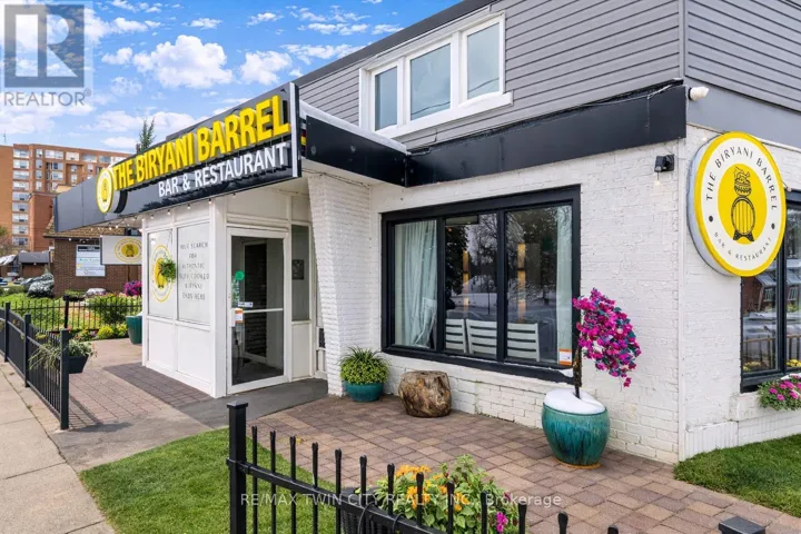 1472 KING STREET E, Kitchener, Ontario N2G2N7