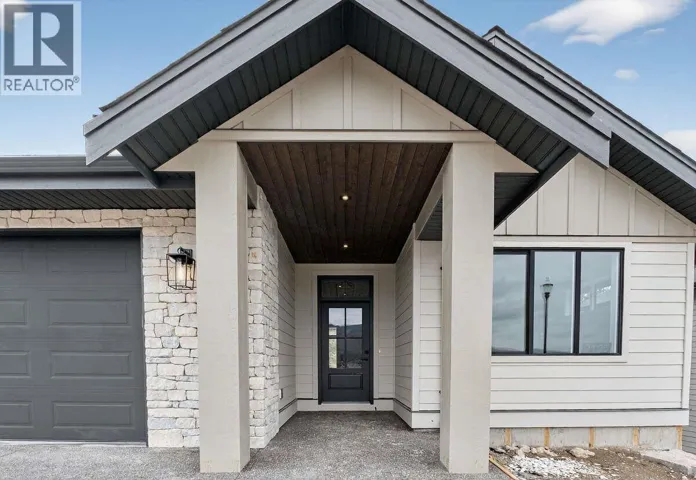 2125 Montenegro Drive, Kelowna, British Columbia V1P0B2