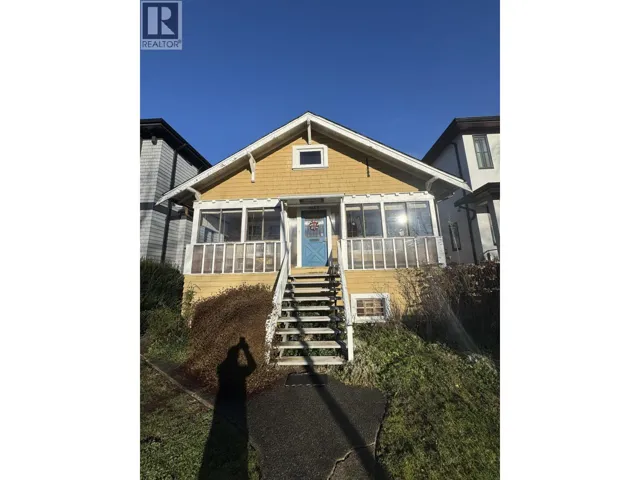 4653 W 8TH AVENUE, Vancouver, British Columbia V6R2A6
