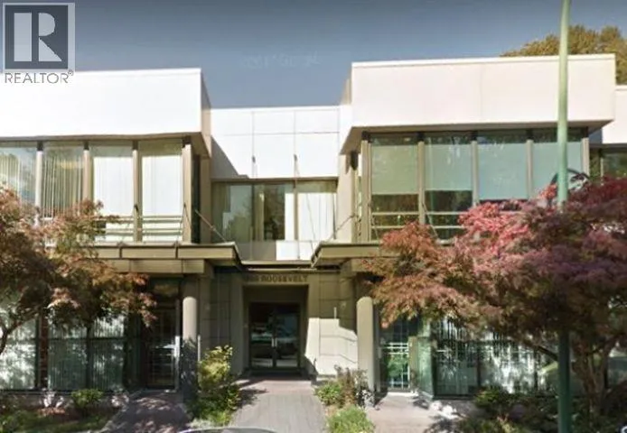 235 1000 ROOSEVELT CRESCENT, North Vancouver, British Columbia V7P3R4
