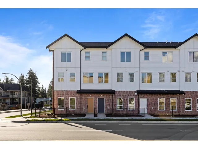 6 31981 CORAL AVENUE, Abbotsford, British Columbia V2T2J9