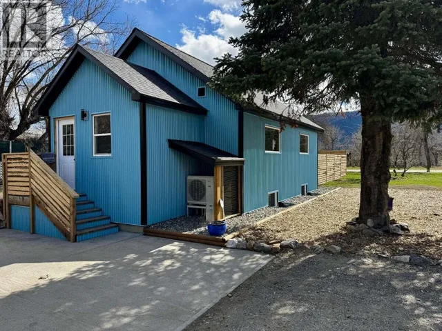 987 Kettle River Drive, Grand Forks, British Columbia V0H1H0
