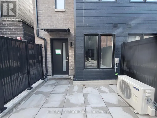 17 - 3079 PHARMACY AVENUE, Toronto (L'Amoreaux), Ontario M1W2H1