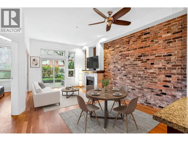 111 250 SALTER STREET, New Westminster, British Columbia V3M0B7