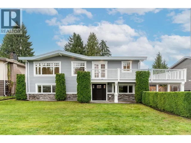 3653 ST. THOMAS STREET, Port Coquitlam, British Columbia V3B2Y9