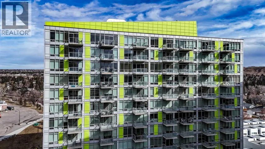 905, 30 Brentwood Common NW, Calgary, Alberta T2L2J9