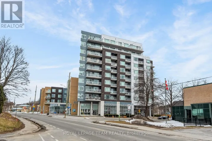 220 - 7 MARQUETTE AVENUE, Ottawa, Ontario K1L8A7