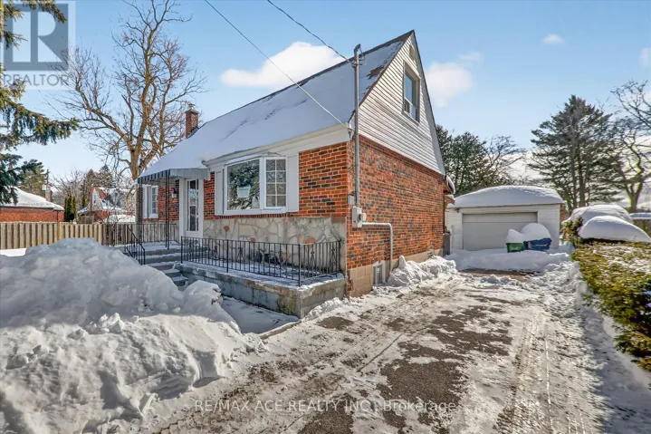 233 OAKRIDGE DRIVE, Toronto (Cliffcrest), Ontario M1M2B5