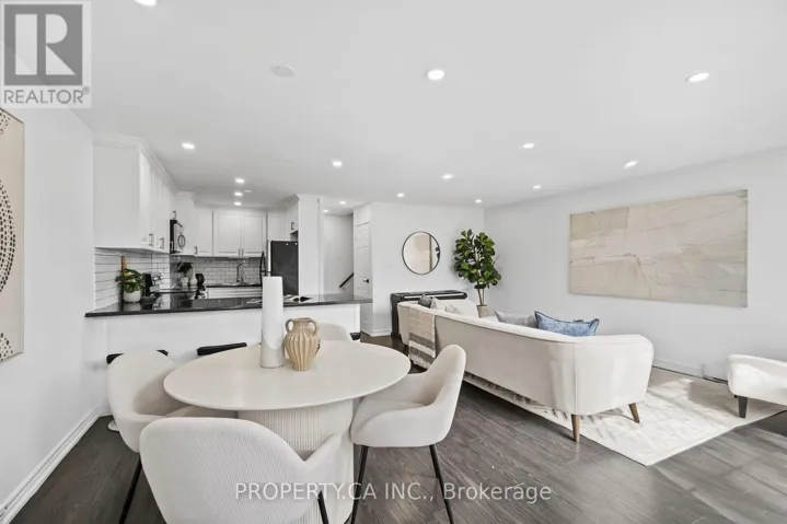 179 - 1055 DUNDAS STREET E, Mississauga (Applewood), Ontario L4Y3X6