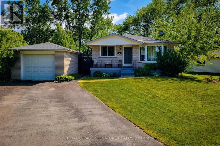 8060 BEAVERDAMS ROAD, Niagara Falls (Ascot), Ontario L2H1R8