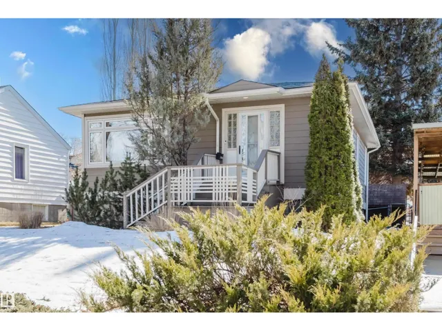 10643 66 AV NW, Edmonton, Alberta T6H1X5