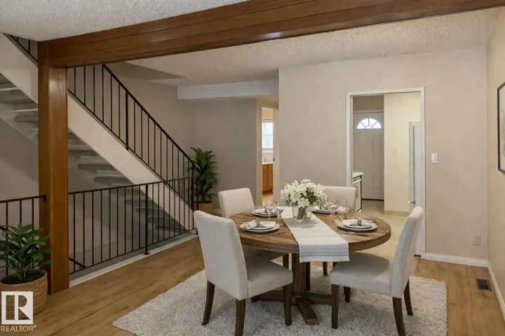 10405 24 AV NW NW, Edmonton, Alberta T6J4S2