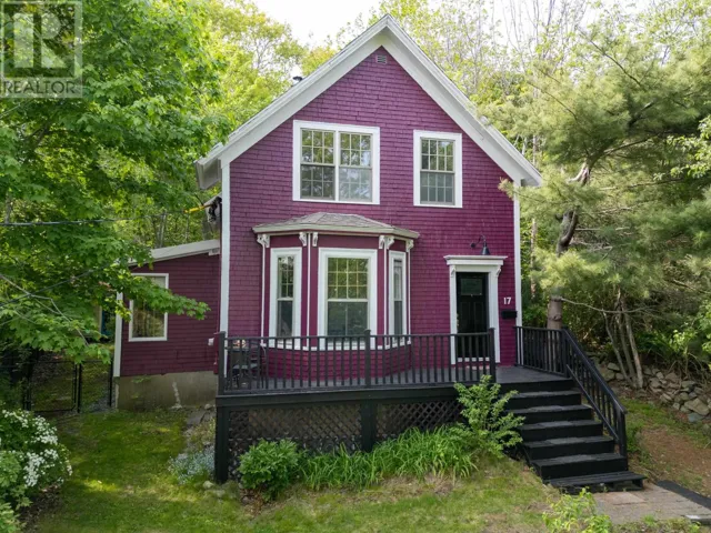 17 Pleasant Street, Bedford, Nova Scotia B4A1W8
