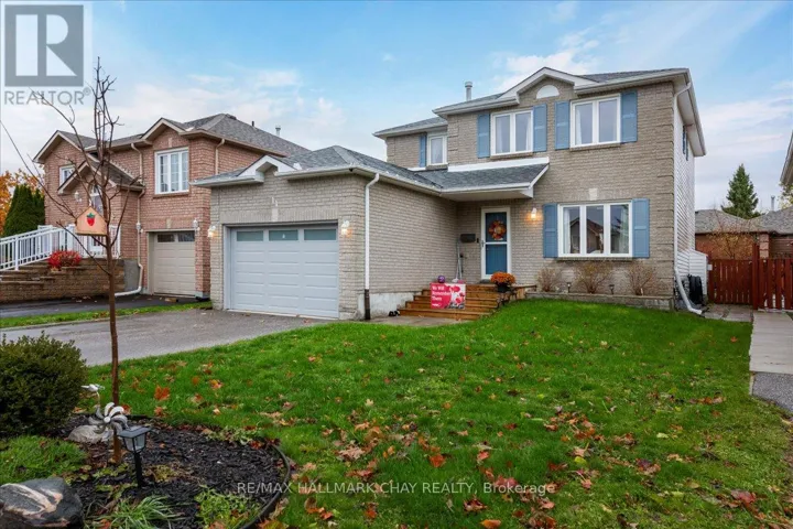 11 GARIBALDI DRIVE, Barrie (Holly), Ontario L4N8C3