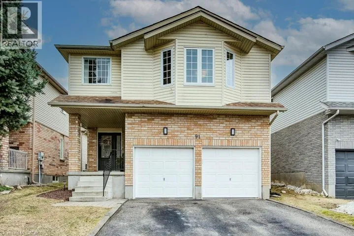91 GLENCLIFFE Court, Kitchener, Ontario N2B3X1