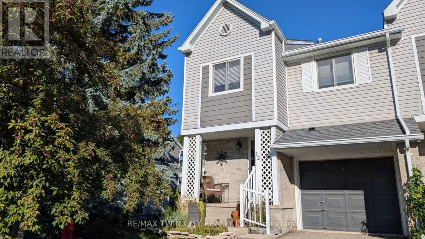 12 - 54 GREEN VALLEY DRIVE, Kitchener, Ontario N2P1Z9