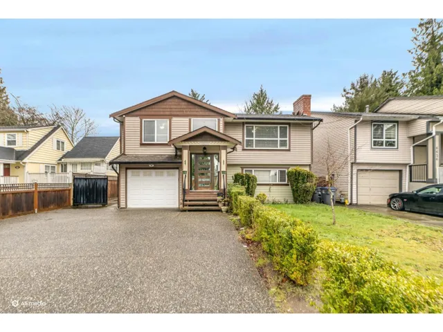 6662 130 STREET, Surrey, British Columbia V3W4J3