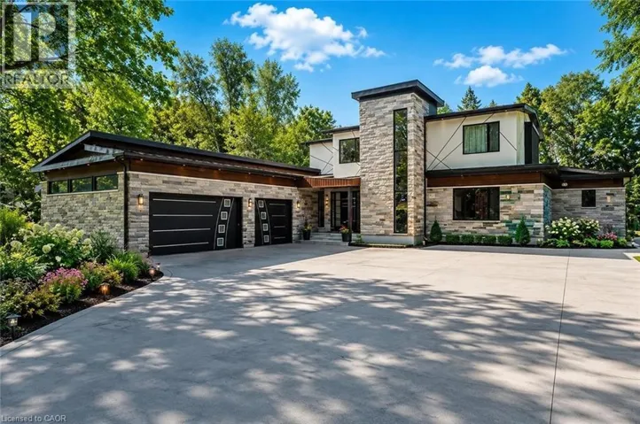6 CAMPBELL FARM Road, Brantford, Ontario N3T5L6
