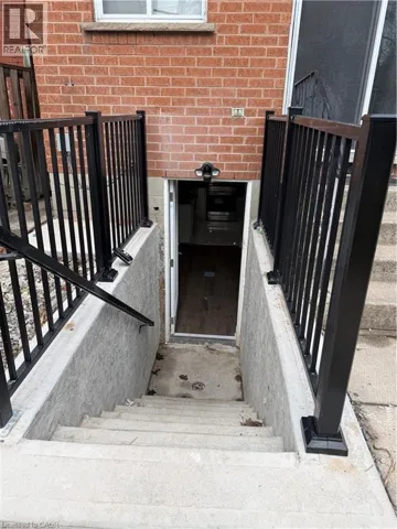 276 BELMORAL Avenue N Unit# Lower, Hamilton, Ontario L8L7S4