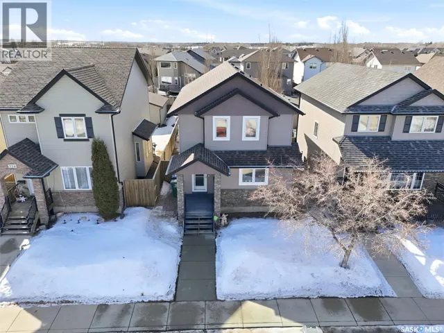 330 Lynd LANE, Saskatoon, Saskatchewan S7T0B1