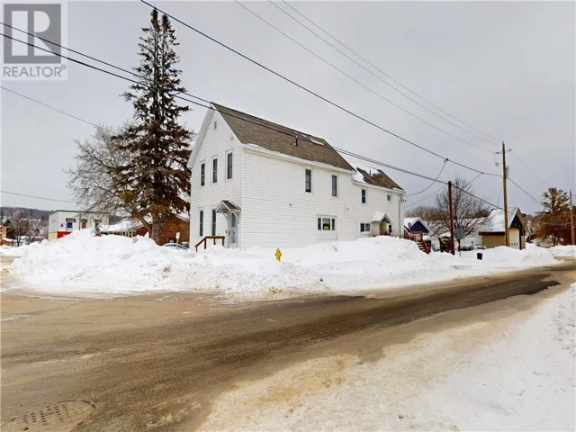1 Eleanor Street, Gore Bay, Ontario P0P1H0