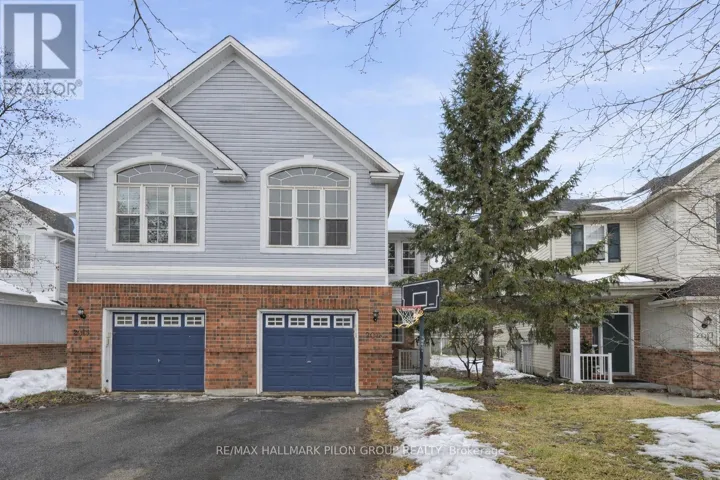 2015 BREEZEWOOD STREET, Ottawa, Ontario K4A4S7