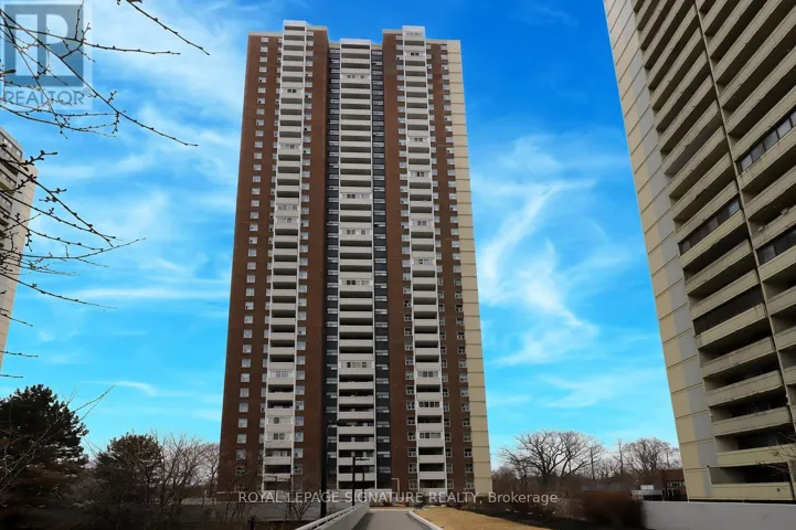 2202 - 3 MASSEY SQUARE, Toronto (Crescent Town), Ontario M4C5L5