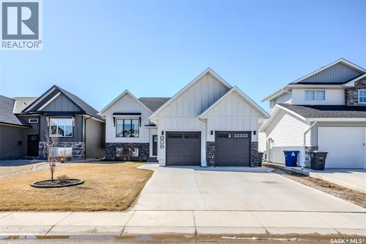 809 Weir CRESCENT, Warman, Saskatchewan S0K4S4