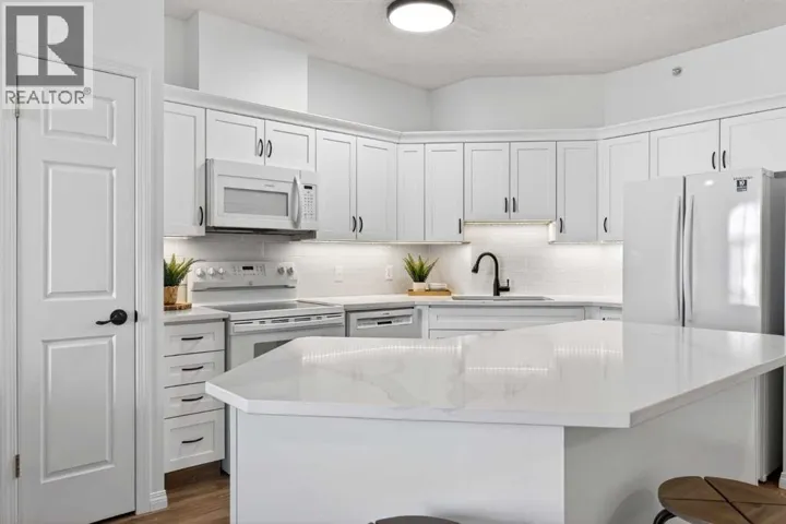 404, 5201 Dalhousie Drive NW, Calgary, Alberta T3A5Y7