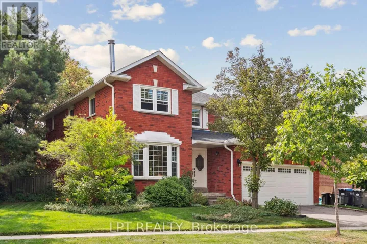 1823 THE CHASE, Mississauga (Central Erin Mills), Ontario L5M2Y8