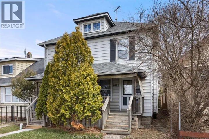 1070 ST. LUKE, Windsor, Ontario N8Y3M8