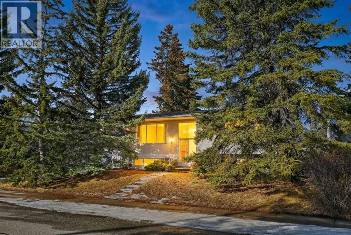 4911 Vanguard Road NW, Calgary, Alberta T3A0R5
