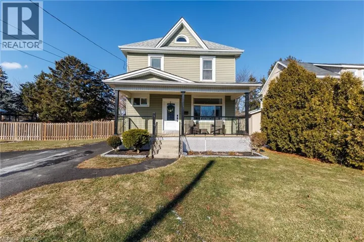 11 FAIRVIEW Road, Grimsby, Ontario L3M3L1