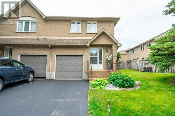 24 - 100 VINEBERG DRIVE, Hamilton (Allison), Ontario L8W3X4