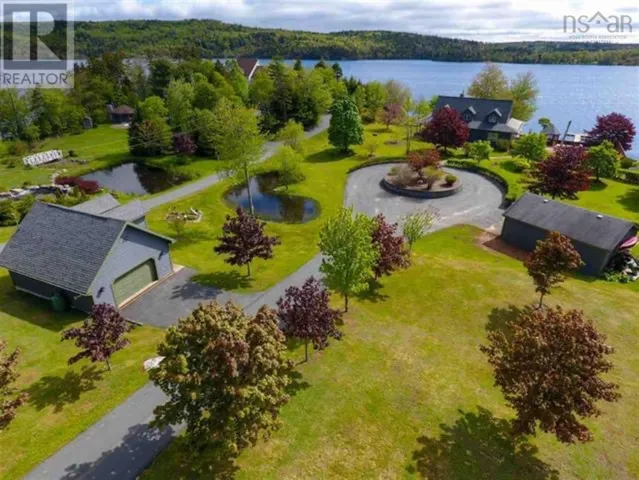 34 Norwood Court, Porters Lake, Nova Scotia B3E1M1